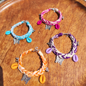Boho braided bracelet set of 4 handmade with cowrie shells by SauGaat Handmade Uttarakhand