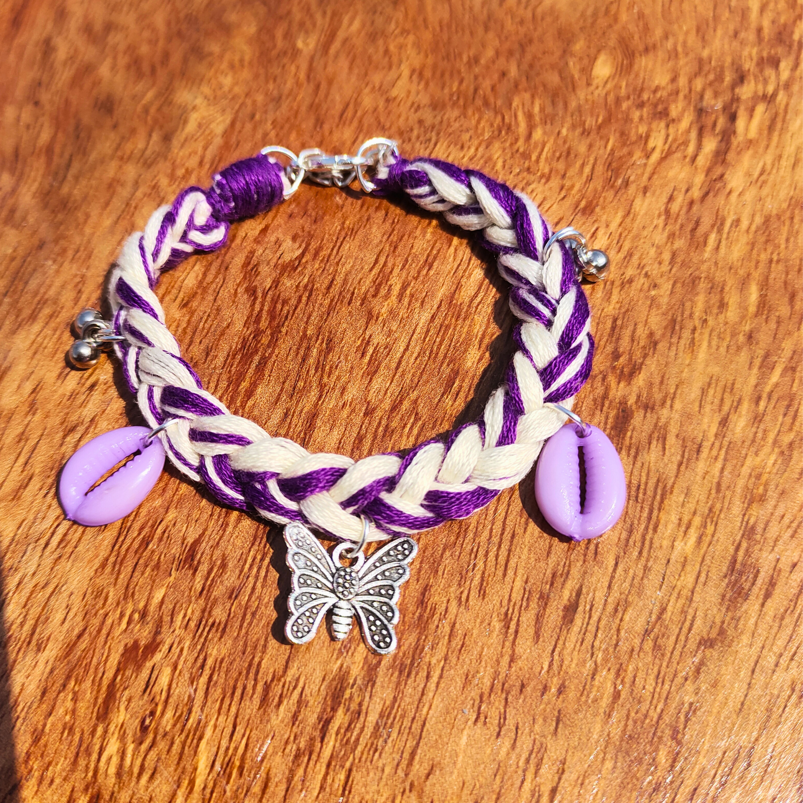 Handmade dual tone boho bracelet violet cowrie shell charm SauGaat Uttarakhand
